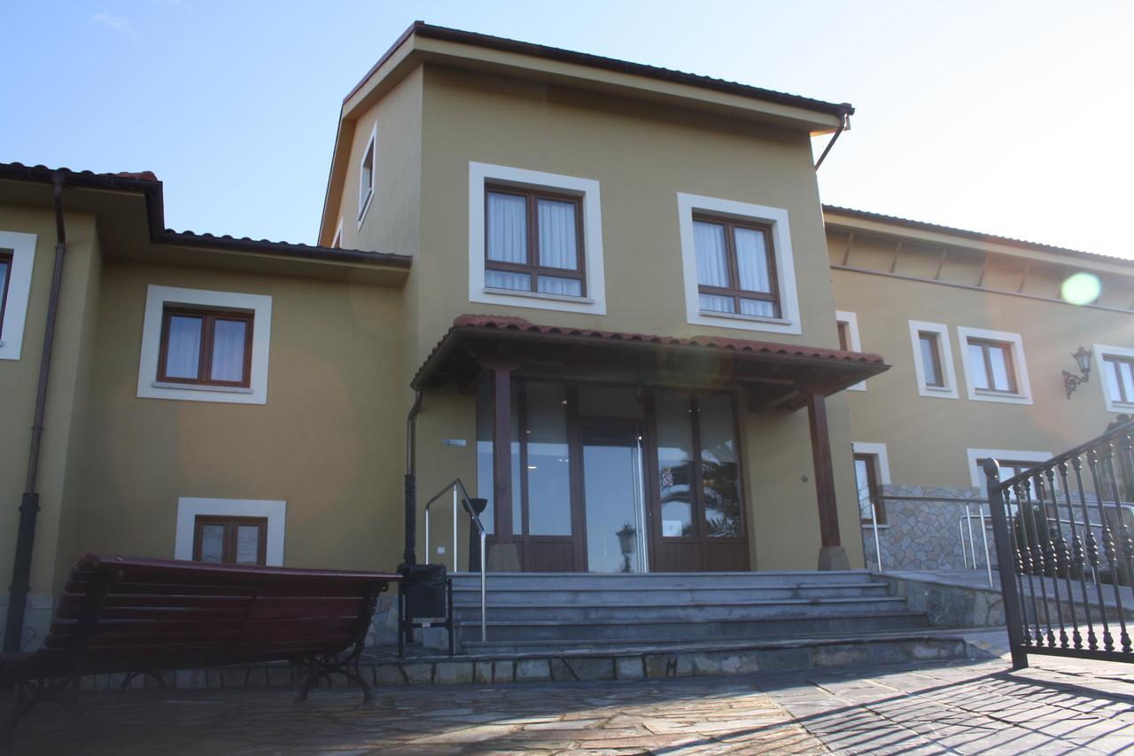 Hotel Lupa San Juan de Pinera Bagian luar foto