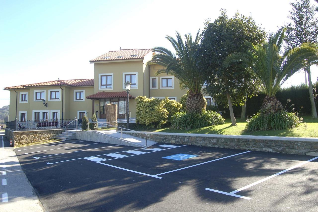 Hotel Lupa San Juan de Pinera Bagian luar foto